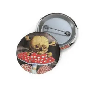 Skull & Toadstool Pin Button — Gothic Mushroom Badge with Vintage Occult Aesthetic